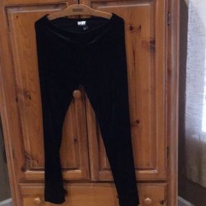 Classic DKNY soft crushed velvet pants